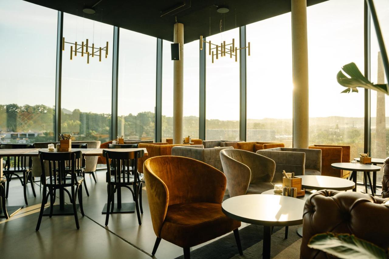 Loom Hotel & Skybar Eislingen Buitenkant foto