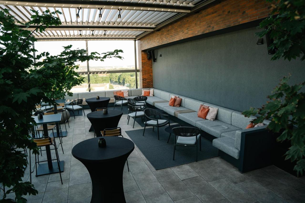 Loom Hotel & Skybar Eislingen Buitenkant foto